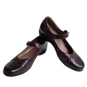 Brown MaryJane Pumps Dansko Fawna Size EU 41 US 10.5-11 Leather Strap Buckle